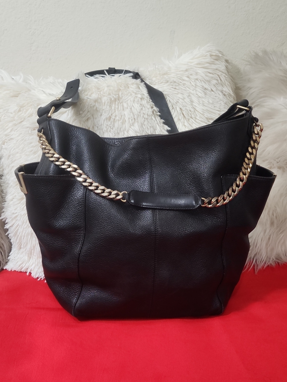 Jimmy Choo Anna Black Leather Shoulder Bag with Gold Chain